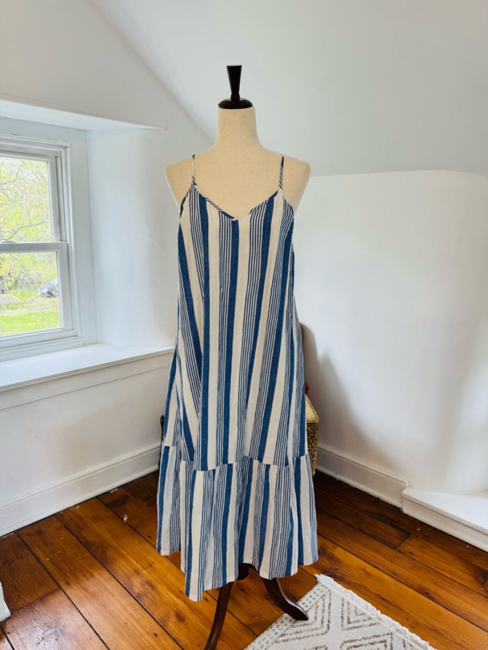 Jcrew cotton blue striped midi dress small